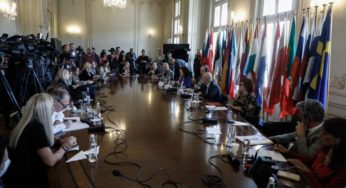 MEDIAPARΤ : Το Ευρωπαϊκό Κοινοβούλιο καλεί την Ελλάδα για «επείγουσα» έρευνα για τις υποκλοπές