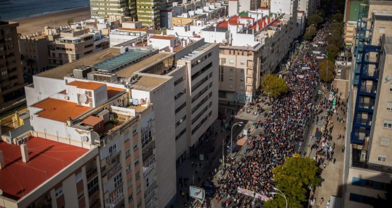 Στους δρόμους οι Ισπανοί: Ζητούν αύξηση μισθών για να αντιμετωπίσουν τον πληθωρισμό