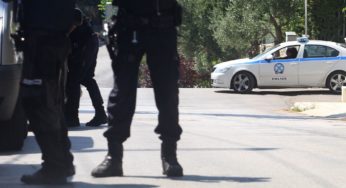 Μεγάλη αστυνομική επιχείρηση στη Δυτική Αττική η απάντηση της κυβέρνησης στις διαμαρτυρίες των Ρομά