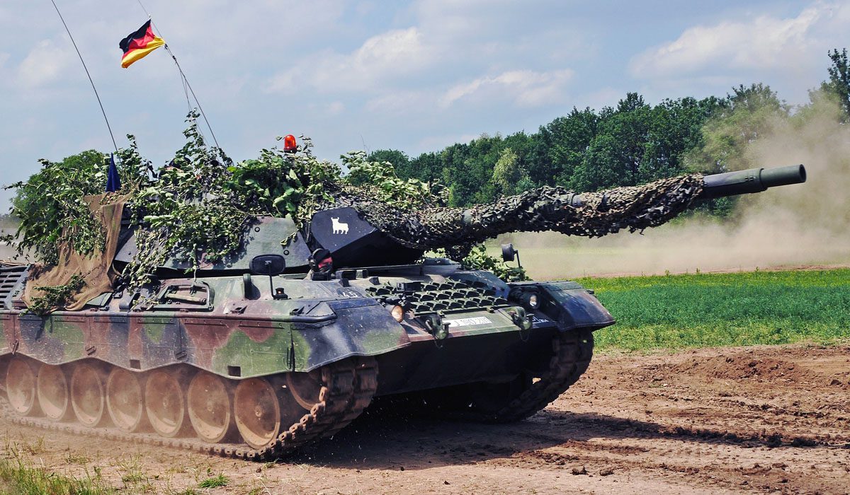 Αυξάνονται οι πιέσεις στη Γερμανία για παράδοση αρμάτων Leopard στην Ουκρανία – Δεν υπάρχει απόφαση μέχρι στιγμής