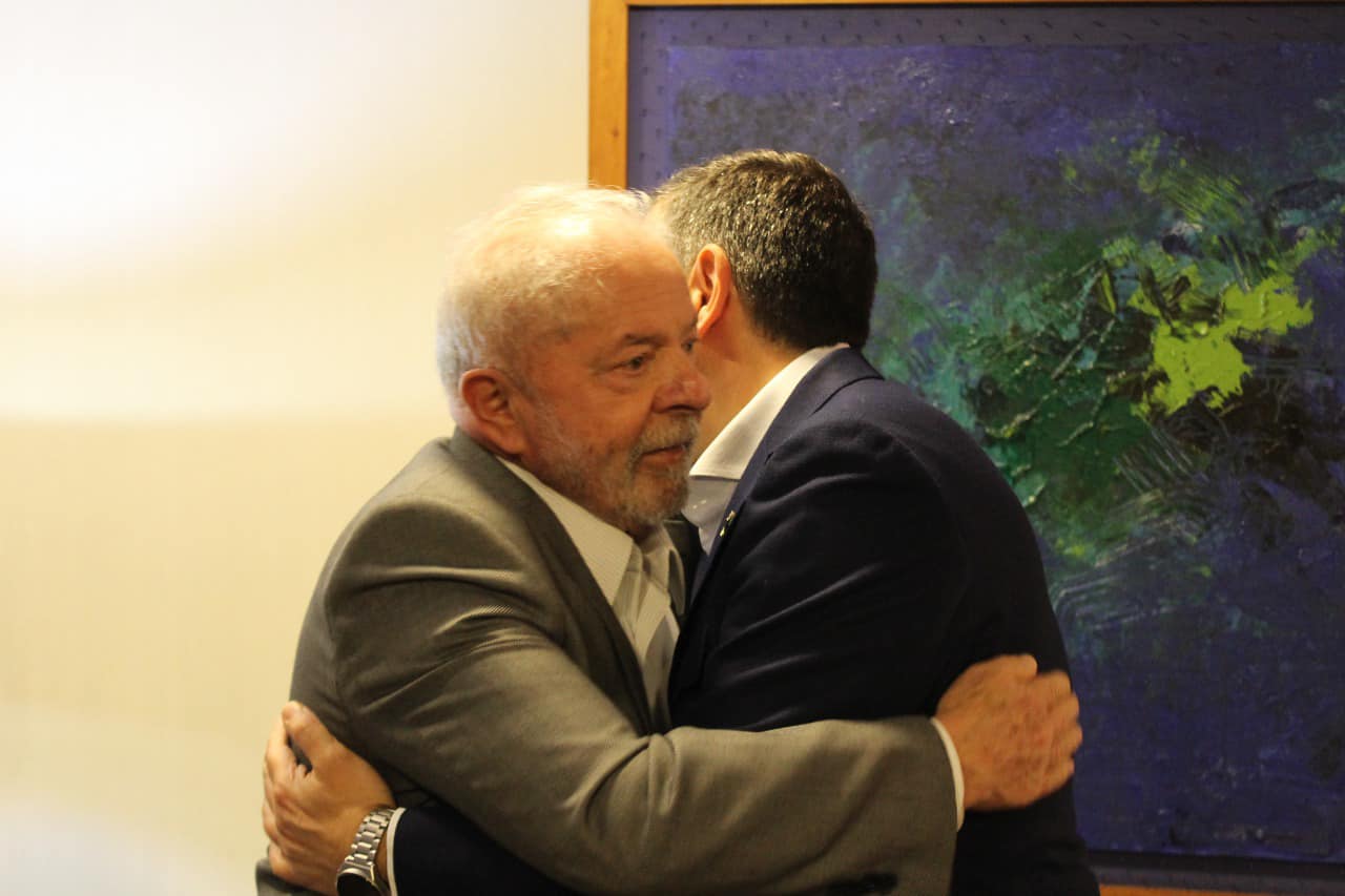 Συνάντηση Τσίπρα με τον νέο πρόεδρο της Βραζιλίας -Στο επίκεντρο οι διεθνείς κρίσεις και η τουρκική επιθετικότητα