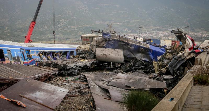 Στους 57 ο αριθμός των θυμάτων από την σιδηροδρομική τραγωδία στα Τέμπη