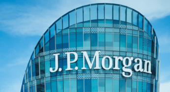 JP Morgan: Ανεβάζει τις τιμές-στόχους για τις ελληνικές τράπεζες