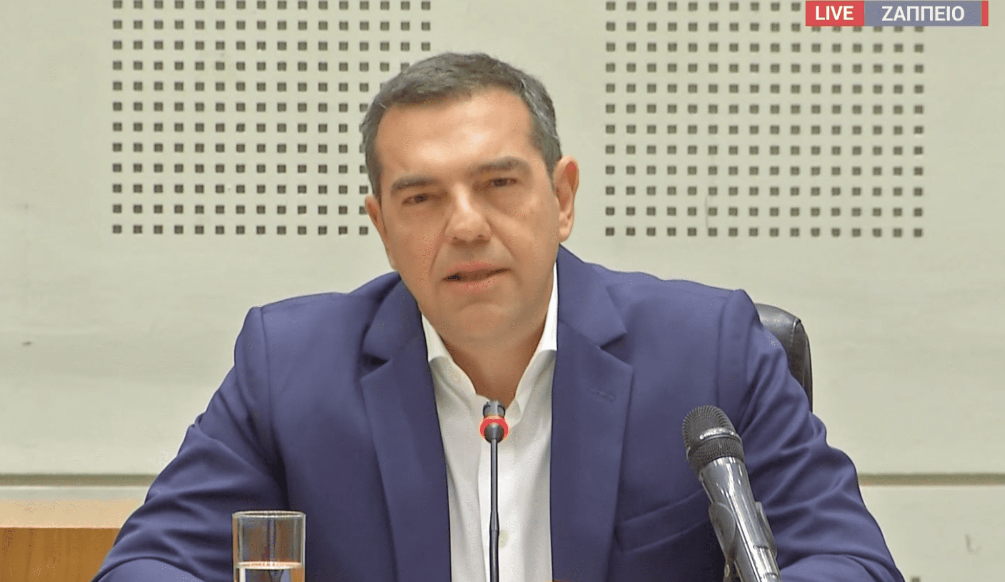 Παραιτείται ο Αλέξης Τσίπρας από την προεδρία του ΣΥΡΙΖΑ – Δεν θα είναι ξανά υποψήφιος