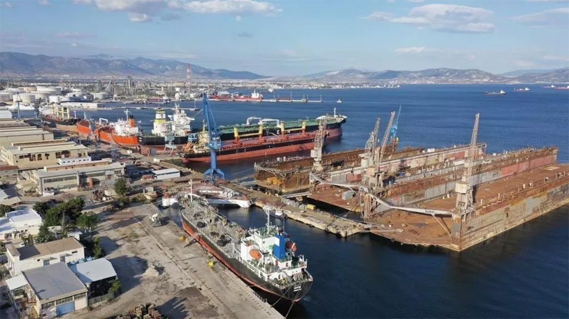 Ναυπηγεία Ελευσίνας: Σε λειτουργία η μεγαλύτερη πλωτή δεξαμενή στην Ελλάδα