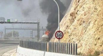 Χάος στην Εθνική οδό Αθηνών-Κορίνθου, λόγω της φωτιάς σε βυτιοφόρο