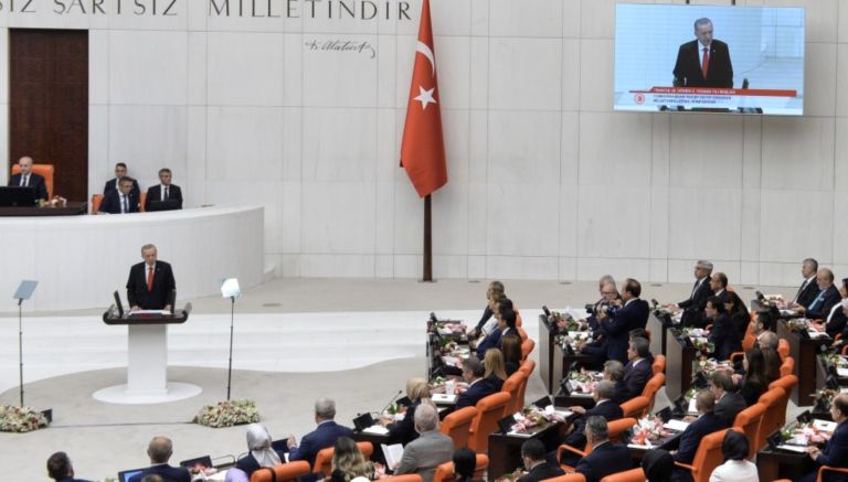 Το τουρκικό κοινοβούλιο επικύρωσε την ένταξη της Σουηδίας στο ΝΑΤΟ