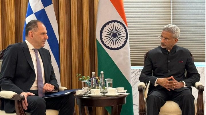 Mεγάλα περιθώρια ενίσχυσης διμερούς συνεργασίας Ελλάδας-Ινδίας διαπίστωσαν Γεραπετρίτης και Τζαϊσανκάρ